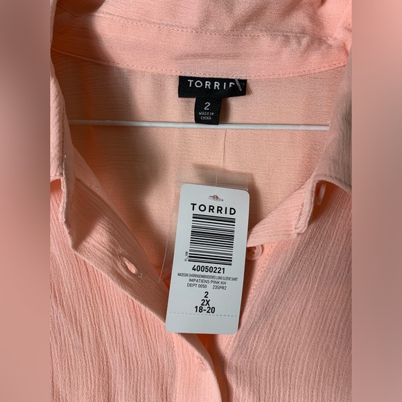 Torrid | Madison Washable Gauze Embroidered Long Sleeve Shirt - 2 - Picture 5 of 7